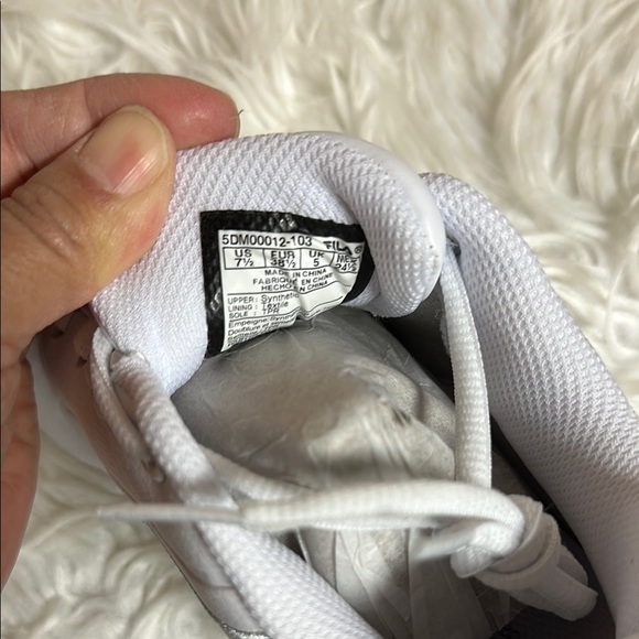 Fila Women's White Sneakers - Picture 6 of 6